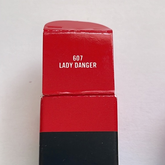 MAC Lipstick Lady Danger New - Picture 3 of 8